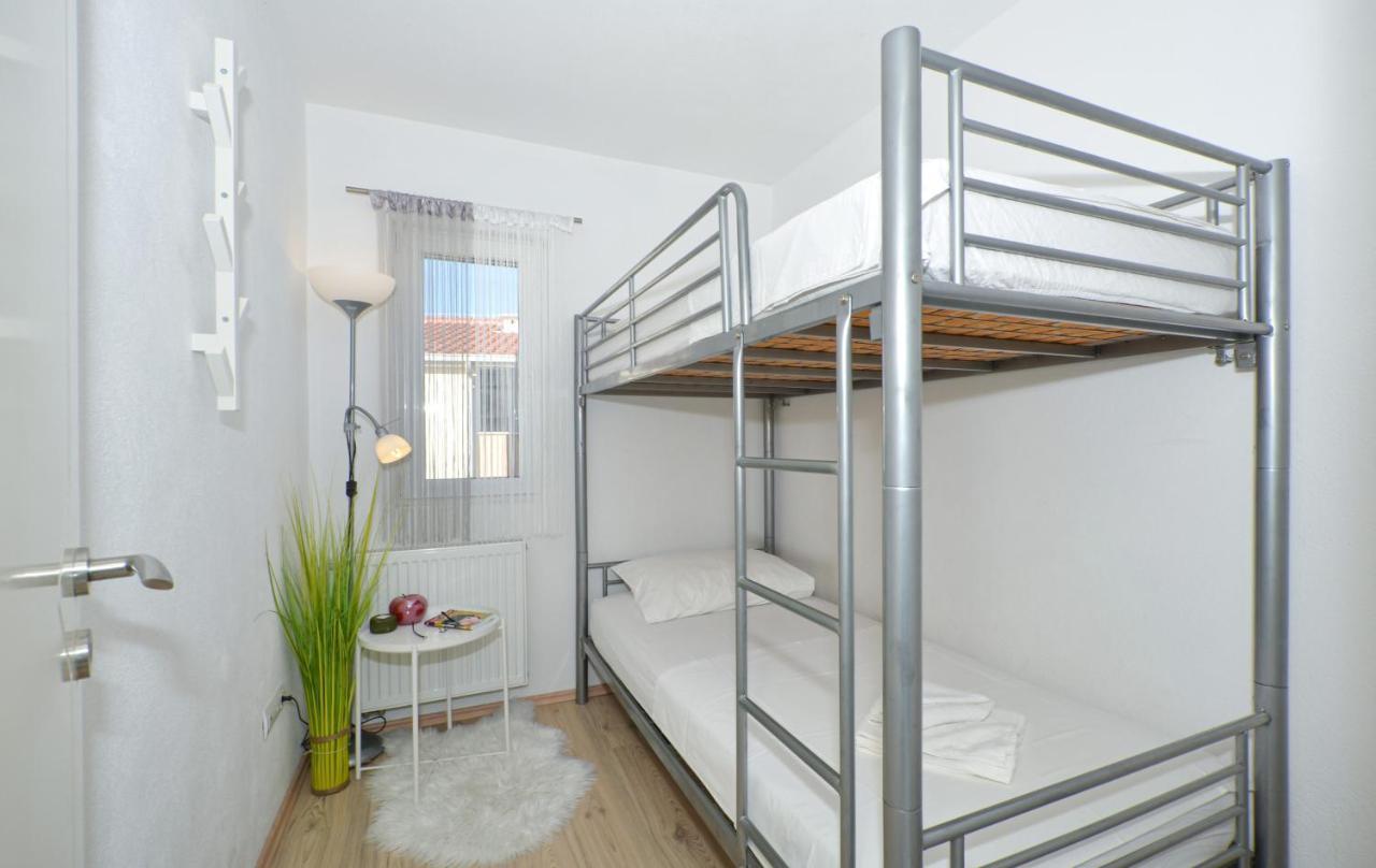 Copacabana Beach Apartments Trogir Exteriér fotografie