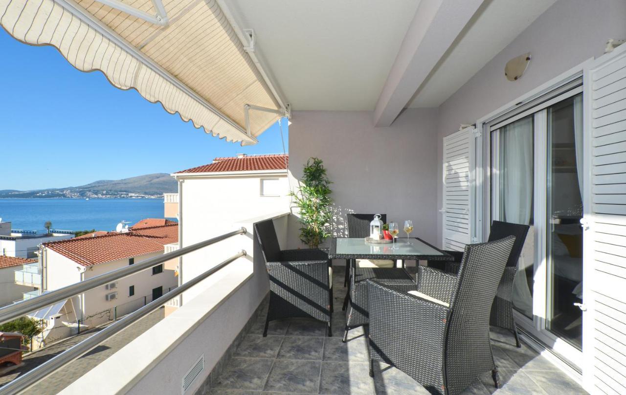 Copacabana Beach Apartments Trogir Exteriér fotografie